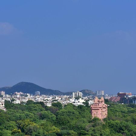 자이푸르 메리어트 호텔 외부 사진 View of the city