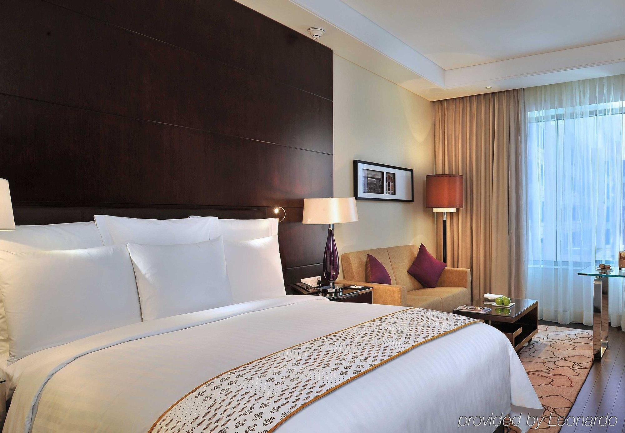자이푸르 메리어트 호텔 객실 사진 A room at the hotel